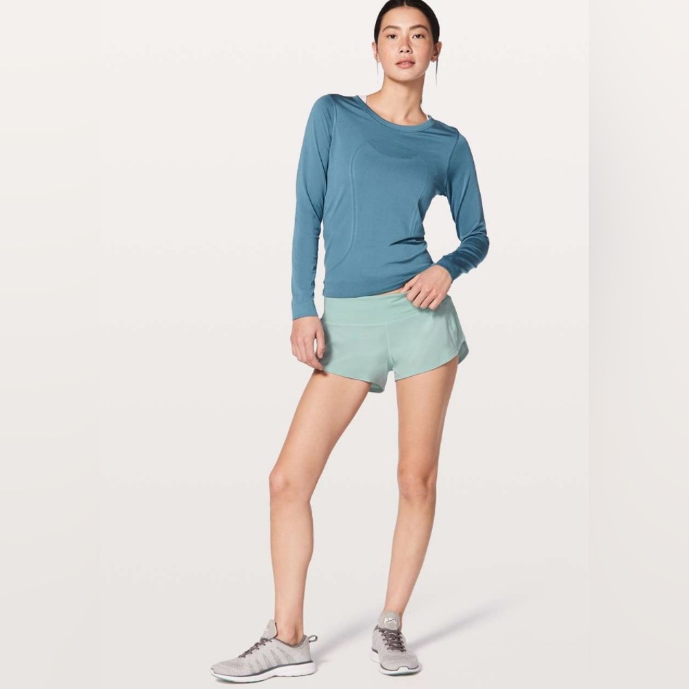 Lululemon Speed Up Short 2.5"